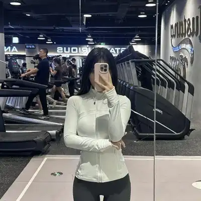 杨英